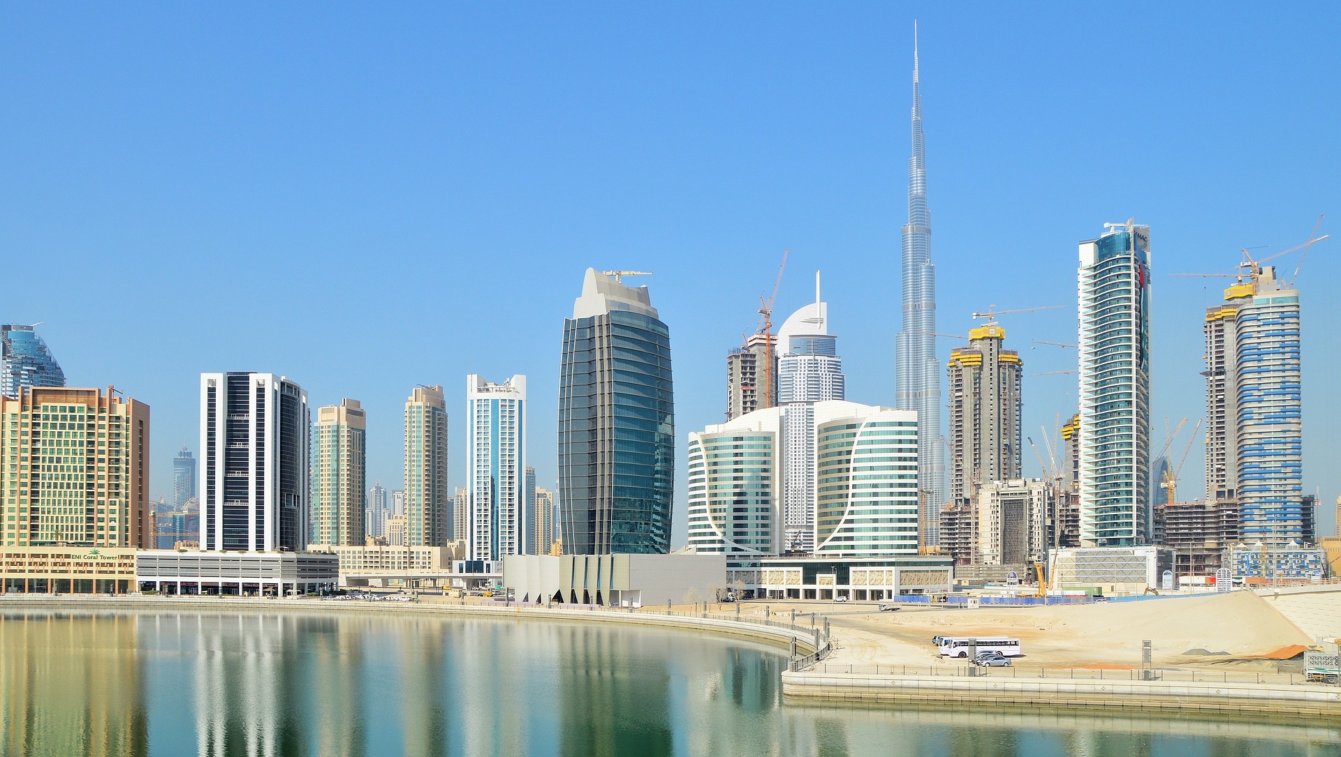 Dubai e Emirati Arabi Uniti: veicoli societari UAE per Investitori Stranieri